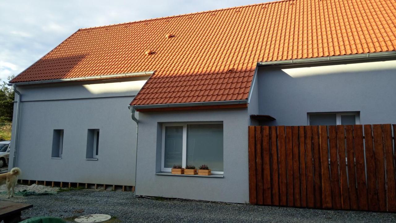 Penzion Ostrov U Stribra 13 Kostelec  Buitenkant foto